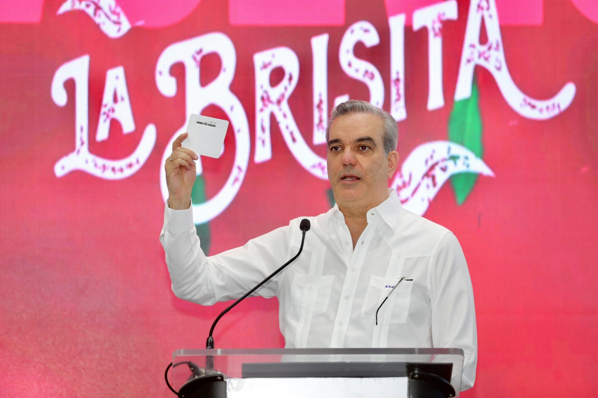 Presidente Abinader anuncia 2.5 millones de dominicanos se beneficiarán ...