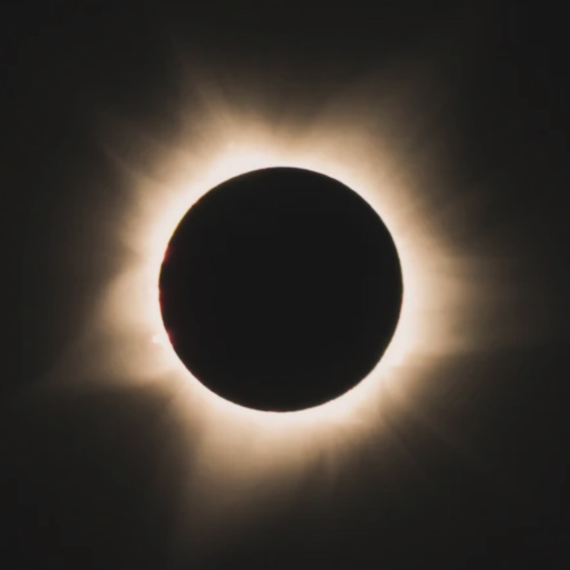 El Eclipse Solar del 8 de Abril de 2025 Significado y