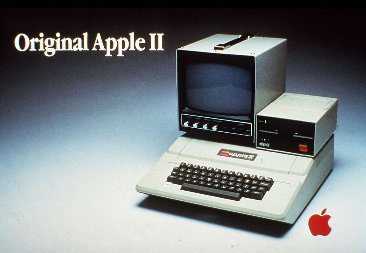 En junio de 1977, Apple lanza la revolución de la informática doméstica ...