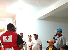 Cruz Roja Dominicana, filial Herrera, refuerza labores humanitarias tras desbordamiento cañada de Guajimía