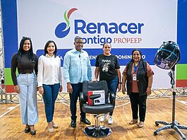 Propeep impulsa emprendedores con apoyo de RD$5.3 millones en equipos y herramientas de trabajo a través programa “Renacer Contigo”