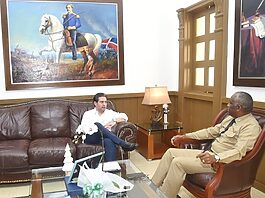 Presidente del Consejo de Administración de Portuaria RD se reúne con el Comandante General de la Armada Dominicana