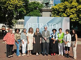 INICIA y la Alcaldía del DN inauguran exhibición del libro “Retrato de Mujer” en el Parque Colón