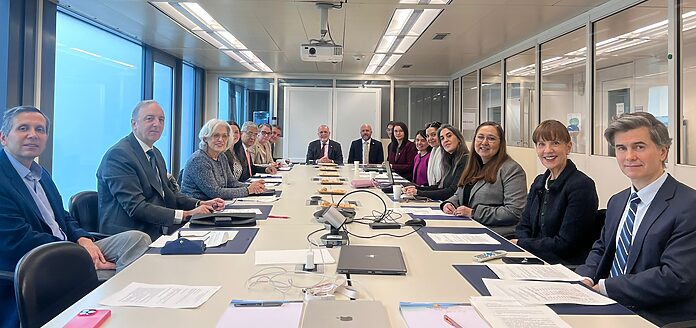 1db60fcc-13b9-4cd5-b75e-48577aacd207