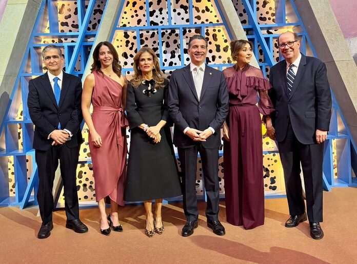 8c348443-d306-4861-9fdc-9767af6d57ca