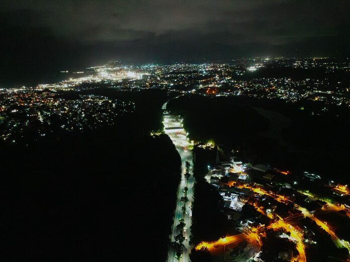 8d1ded95-78e6-44a4-8099-cc94d24306a7