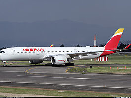 Iberia y Mitur llegan a un acuerdo para aumentar en un 30 % los vuelos a República Dominicana en 2026