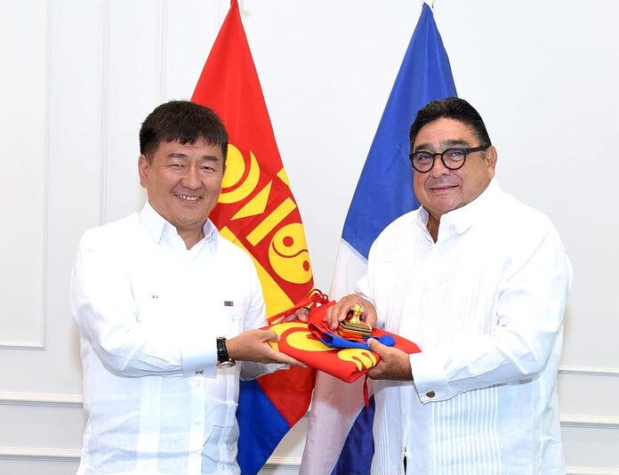 4eb77d1a-6557-441e-81ba-911f4ca9ebf8