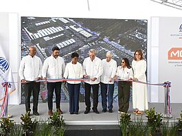 Presidente Abinader inaugura moderno mercado municipal que beneficiará directamente a más de 200 pequeños y medianos comerciantes en Higüey