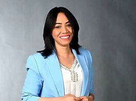 Periodista y maestra Cristal Acevedo pondrá en circulación nuevo libro sobre Periodismo