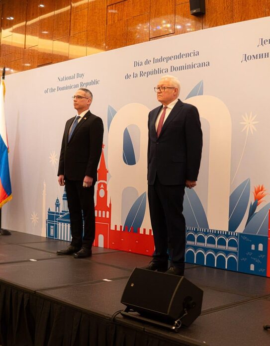 b2795a7b-8ea9-4fc4-bc8e-ccb00d868d87