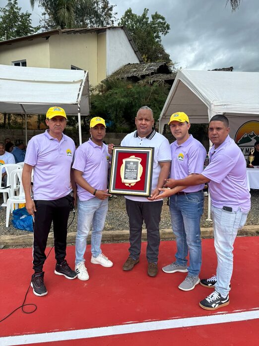 d26d85cb-fbfd-4050-b017-f171e361f2d5