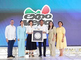 Dedican Expo Vega Real 2026 al ministro de Deportes Kelvin Cruz