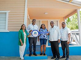 Propeep entrega dos casas construidas, amuebladas y equipadas a familias de escasos recursos en Cevicos