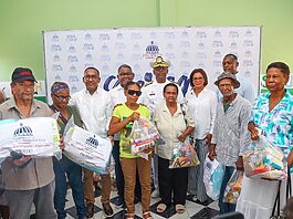 DA y Armada realizan multidisciplinario operativo médico con más de 15 especialidades en Monte Plata