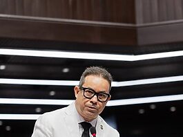 PRM reelige a Amado Díaz como vocero del Bloque de Diputados