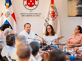 Empresarios de Santiago respaldan Autopista del Ámbar como eje estratégico para el desarrollo de la región Norte