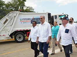 Presidente Abinader inaugura la Estación de Transferencia de Residuos Sólidos con el Programa Basura Cero, que mejorará la eficiencia del sistema de recolección y disposición de los residuos sólidos