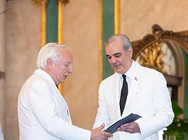 Presidente Abinader recibe cartas credenciales de nueve nuevos embajadores y fortalece relaciones diplomáticas