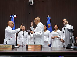 Alfredo Pacheco es ratificado como presidente de la Cámara de Diputados