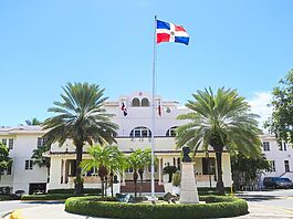 Rotar para fortalecer la diplomacia dominicana