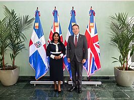 Ministra británica Uma Kumaran inicia en República Dominicana su primera visita oficial al Caribe