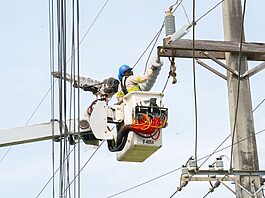 ETED seguirá fortaleciendo la infraestructura de transmisión eléctrica mediante trabajos de mantenimiento preventivo en el Distrito Nacional este sábado