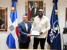 David Ortiz invita a la ciudadanía a participar en la gran Caminata por la Salud Mental